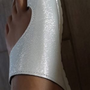 Received bunion sandals by customer K***s
