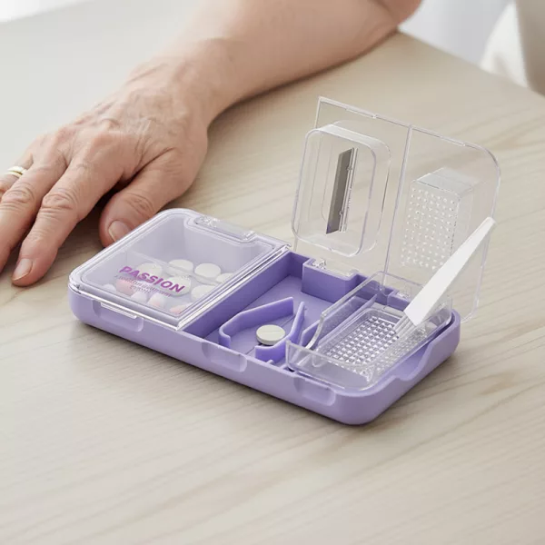pill cutter, pill box, pill divider, pill storage box, pill case, medicine cutter