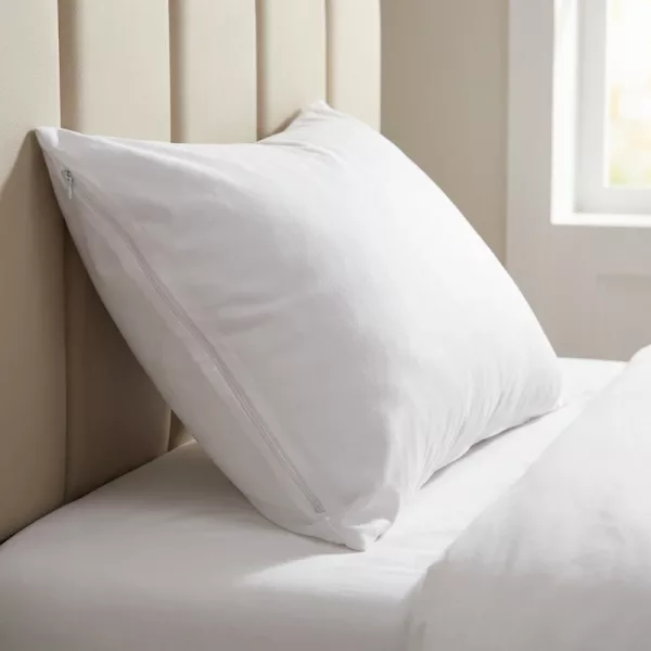 pillow protector, waterproof pillow protector, pillow protector cover, pillow protectors with zipper